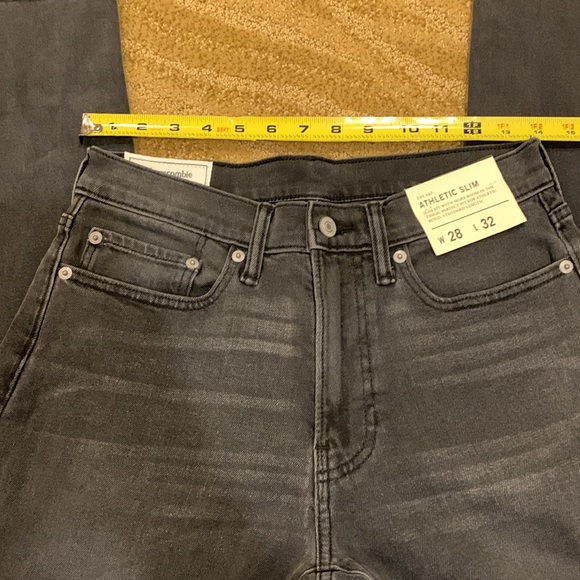 Abercrombie & Fitch 28x32 Athletic Slim Standard Length Gray Jeans - Picture 8 of 14